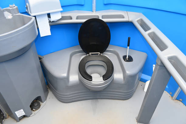 Best Affordable porta potty rental  in Lyons, WI